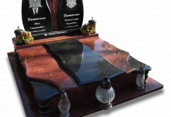 Ексклюзивні пам'ятники з граніту в Рівному: особливості та переваги